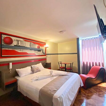 Las Bermudas - Hostal Callao Ngoại thất bức ảnh